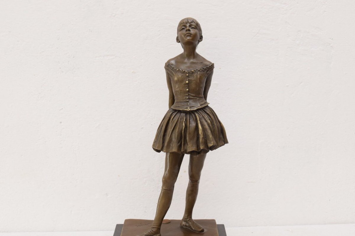 rajpalpulit31's tweet photo. 14 Year Old Dancer Edgar Degas Bronze Figure 29cm inj Skirt Amazing Gift Idea Home Garden Decor Signed
#Dancer #gift #29CmInj #Bronze #Figure #edgar #Garden #degas #home #idea #DecorSigned #SkirtAmazing #DekorStyle #EtsySeller
👉https://t.co/zuttePK98w https://t.co/vWT21FQLUI