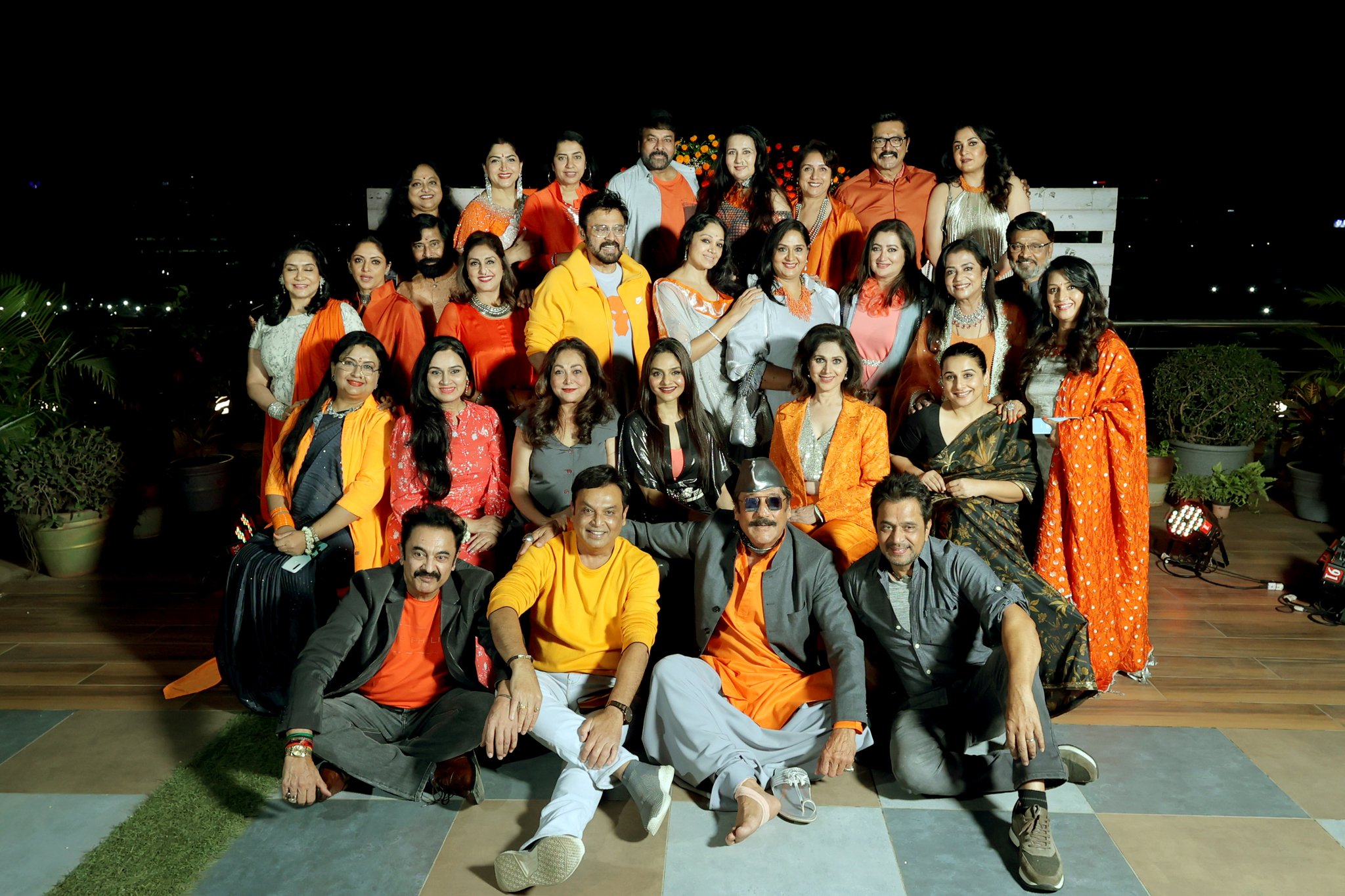 FhagmcrVQAE35nZ?format=jpg&name=large