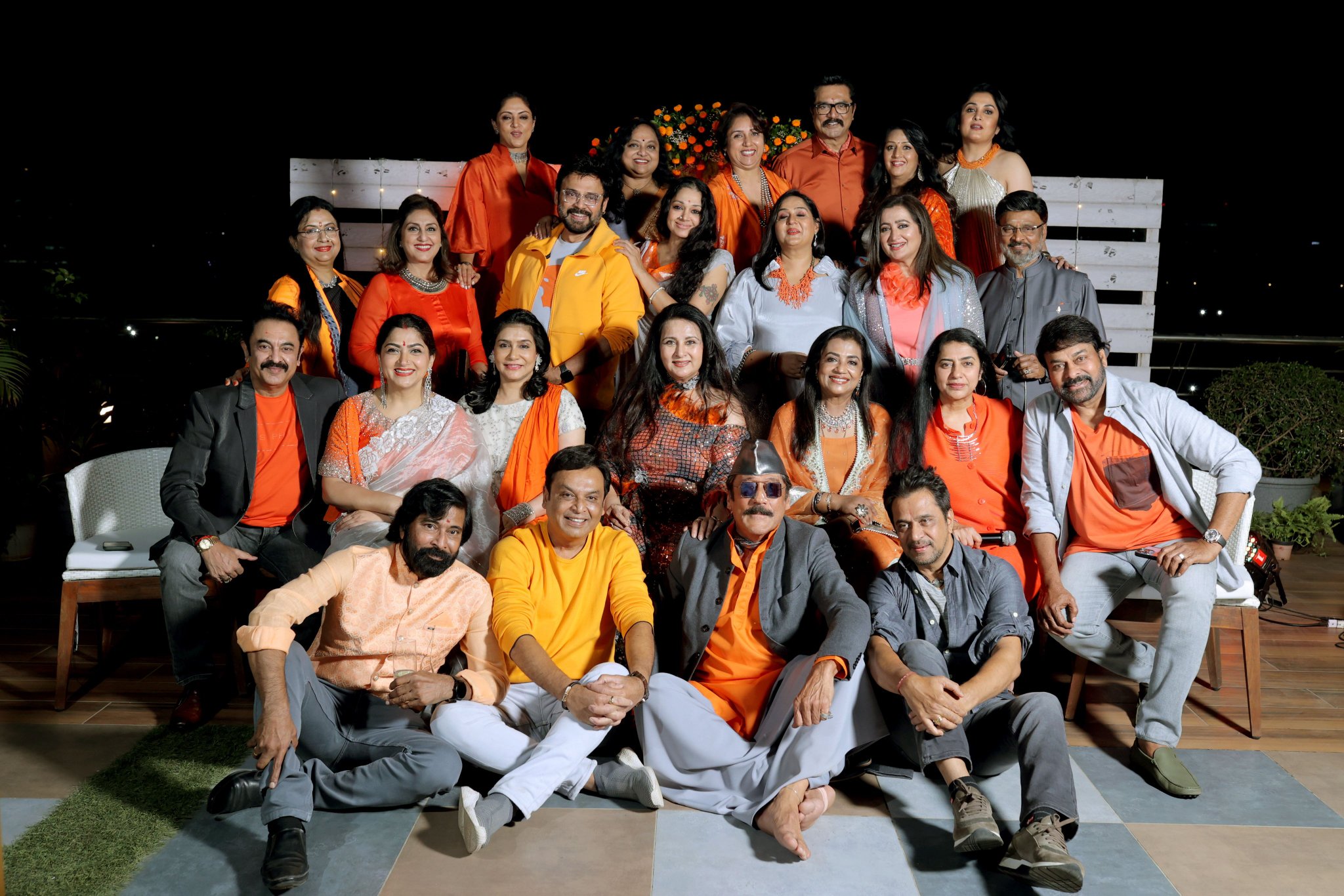 FhagmyLUYAAkMmk?format=jpg&name=large