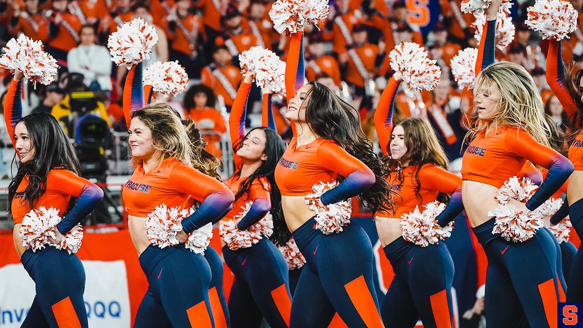 Senior Night S/O to our <a href="/CuseDance/">Syracuse Dance Team</a> seniors!