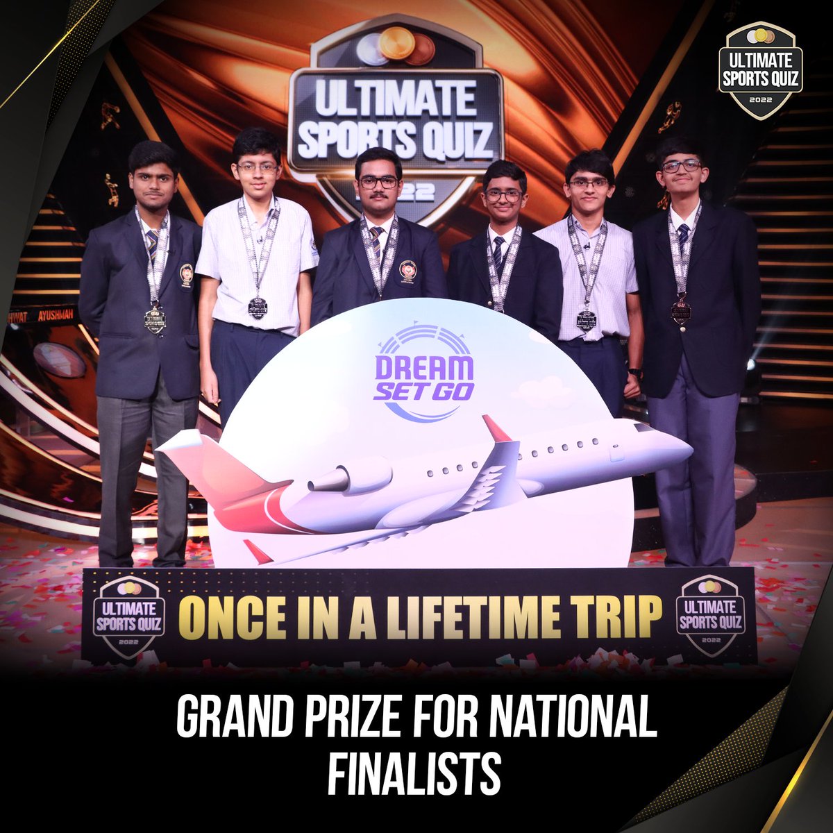 bhogleharsha's tweet photo. The Ultimate Sports Quiz is back: A national-level competition whose goal is to build sporting culture in schools.
Season 1 finalists just attended INDvsPAK at the MCG!
Registrations for Season 2 end on 18th Nov - Register Now:
https://t.co/8wkFo7QILT
#UltimateSportsQuiz #USQ2023 https://t.co/qwBDNqrk83