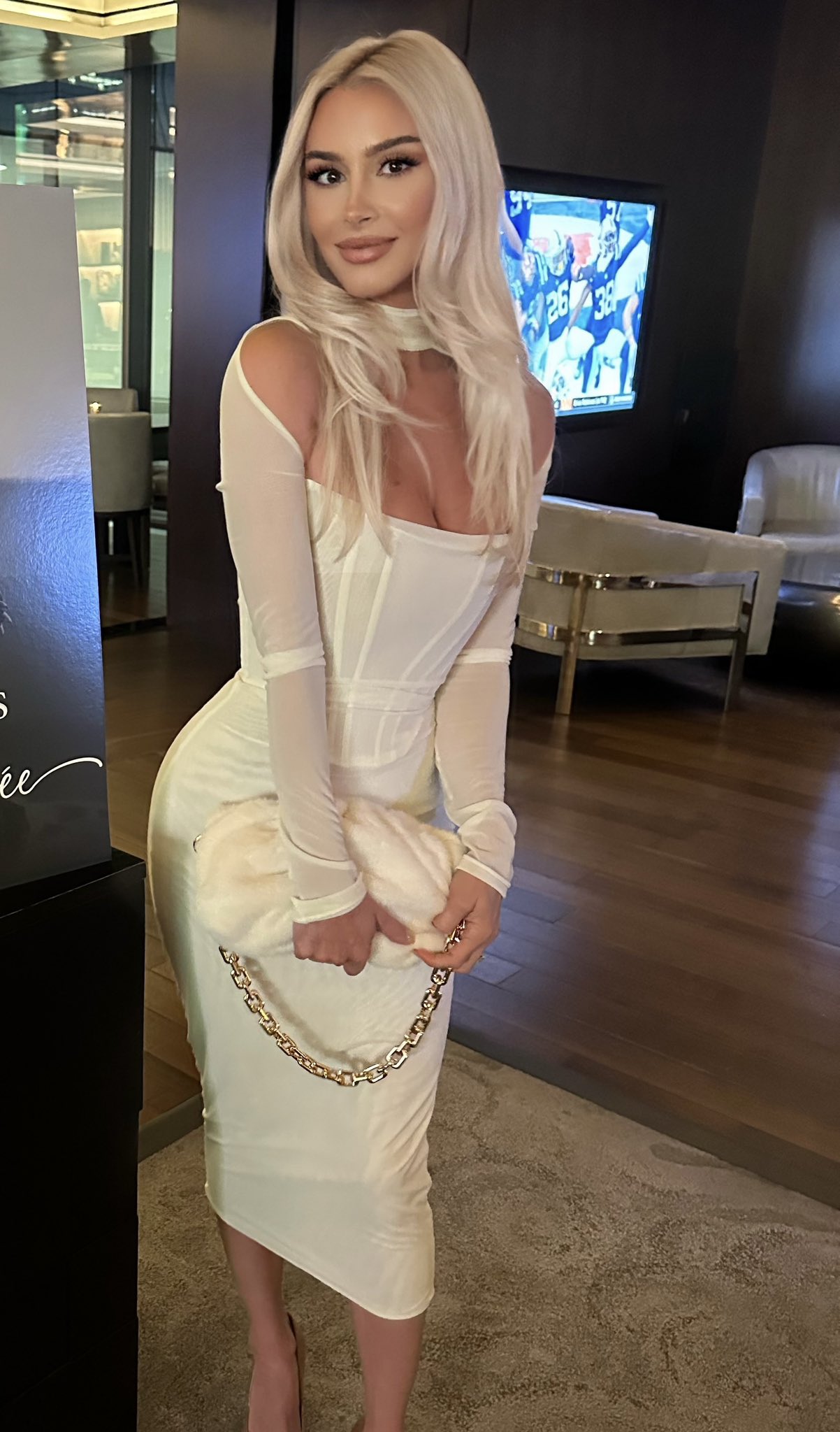 morgan 🐉 on Twitter: "This is for the trolls in my mentions tonight. https://t.co/RYFyyTunzB