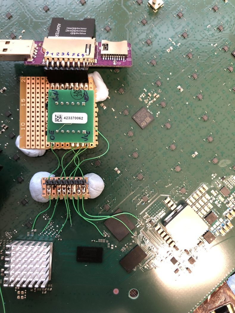 giammaiot2's tweet photo. Dumping and extracting the SpaceX Starlink User Terminal firmware https://t.co/aoVnmJH7GI via @CosicBe https://t.co/aWtIYGnTXM
