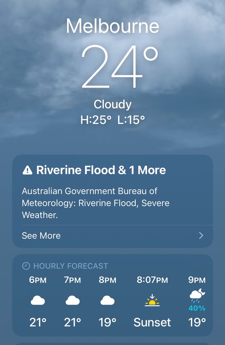 MosibLeghari's tweet photo. 🚨#melbourneweather alert: Rain prediction updated from 7pm to 9pm now. Most likely no rain interruption in the first half of the match. Toss will be key. #T20WorldCupFinal #PakVsEngFinal #WorldCup2022 #Melbourne https://t.co/twCOeG86K2