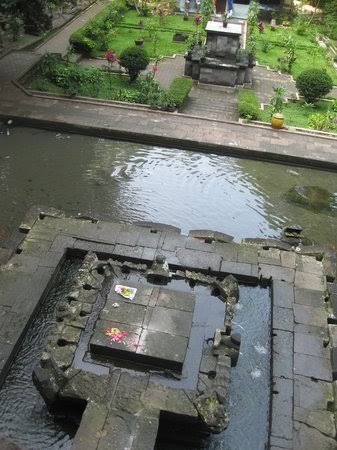Jolotundo temple
#travelling 
#travel 
#travelphotography