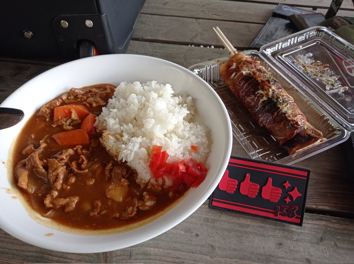 aizack3594's tweet photo. 天気良し。
箸巻きも食べれたので尚良し👍
＃デザートユニオン
＃貸切
＃箸巻き
＃サバゲ
＃DOUBLEEAGLE
＃DE
＃AX15 https://t.co/oDS4KSV6Tk