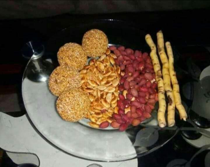KakwenzaRukira's tweet photo. Magogo's meal these days kekekekeke. https://t.co/nyIMCV6ZIQ