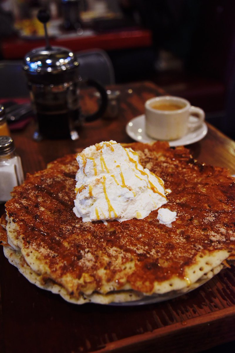 GourmetCarte's tweet photo. What a mountain of cream!
#breakfast #brunch #LosAngeles #labreakfast #foodie #FoodFriday https://t.co/ngHazttEcG