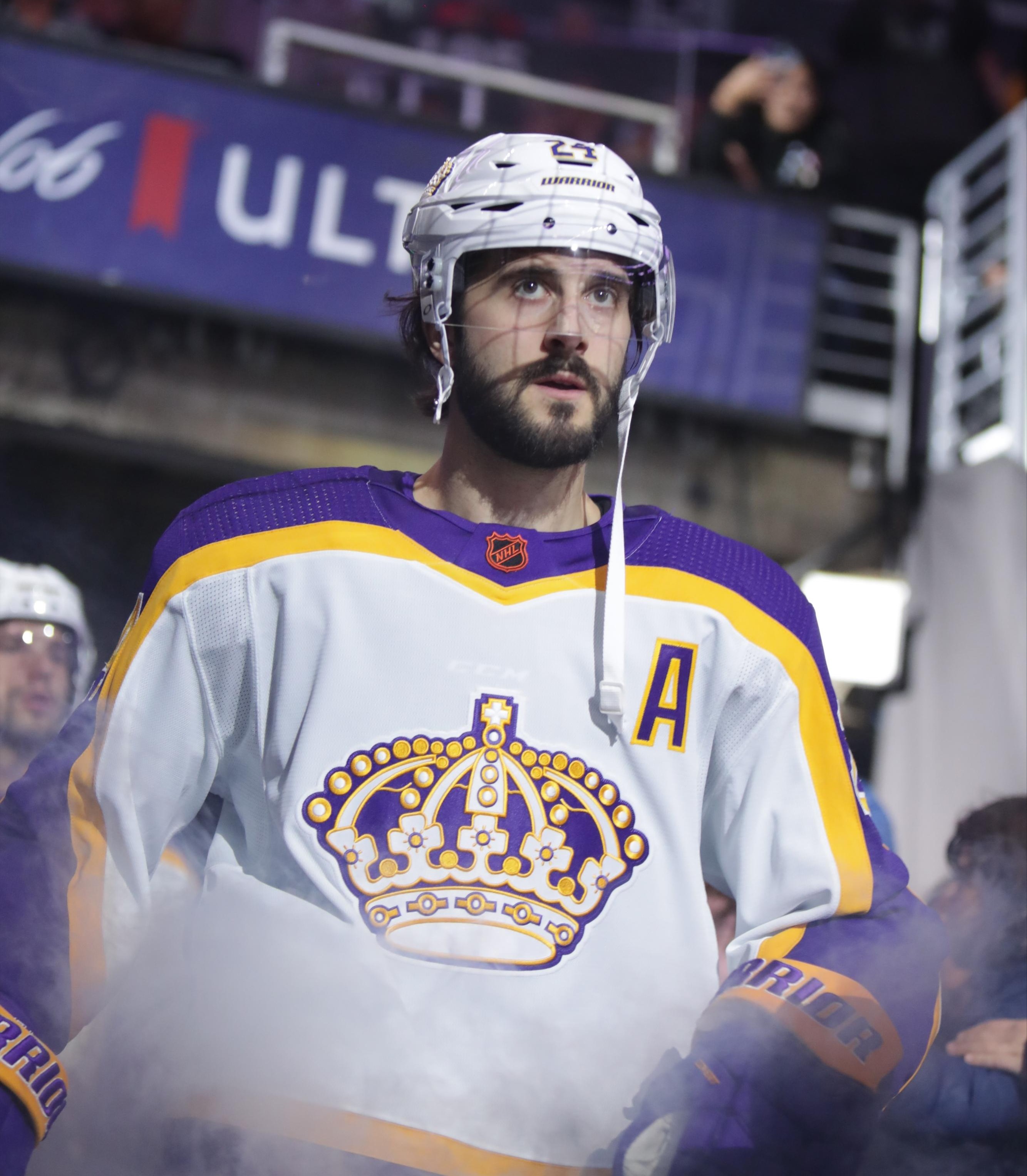 la kings purple jersey