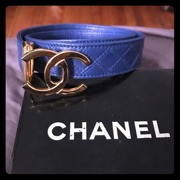 daboobieriles's tweet photo. So good I had to share! Check out all the items I'm loving on @Poshmarkapp #poshmark #fashion #style #shopmycloset #chanel #jordan #nike: https://t.co/Of2vSgkF6I https://t.co/WkOLkCnrt1