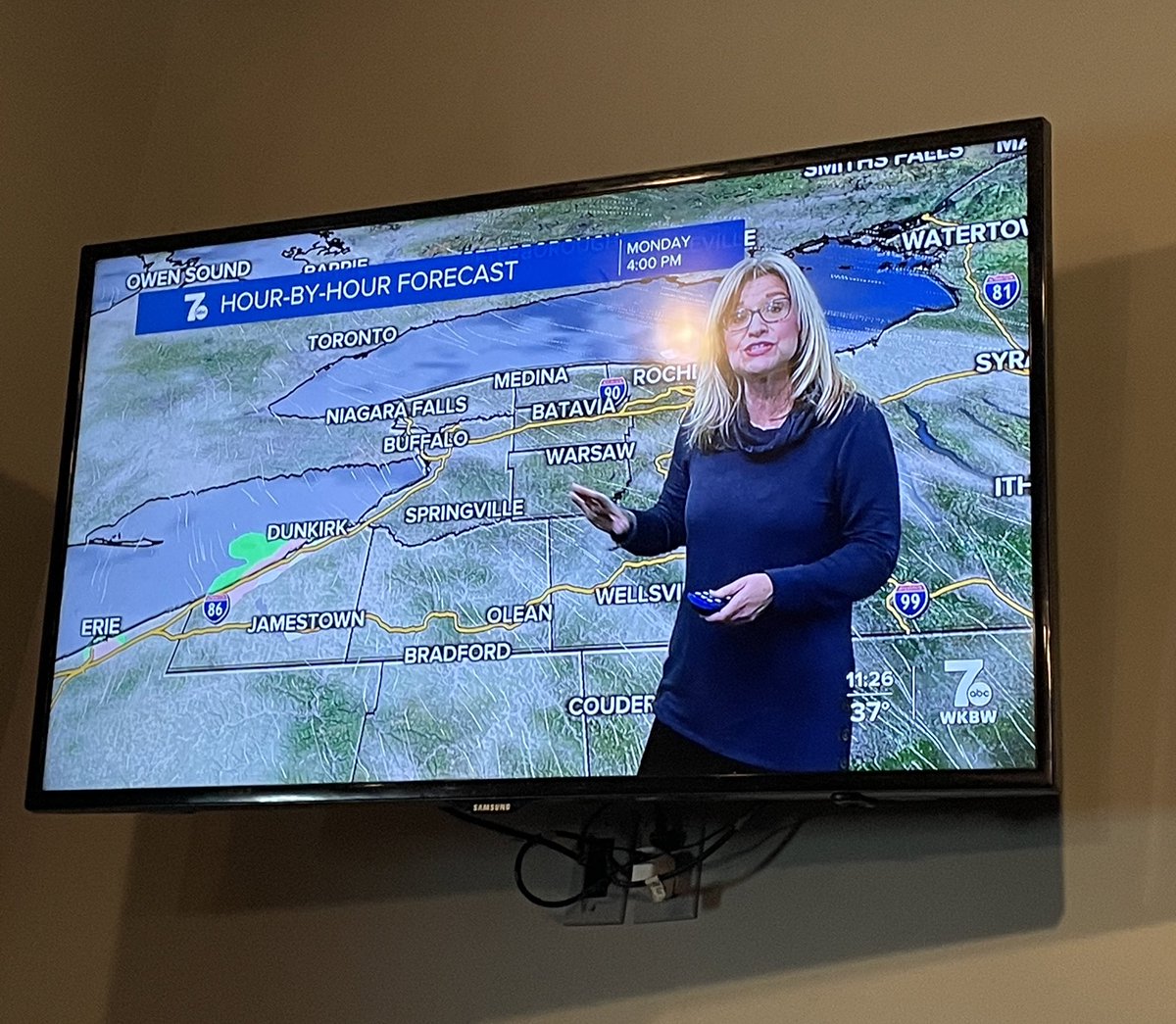 Thom Tran (@_thomtran) on Twitter photo Just finished my last set of the weekend at <a href="/HeliumComedyBUF/">Helium Comedy BUF</a> in my hometown. I look up at the TV in the bar and see my buddy <a href="/MaryBethWrobel/">Mary Beth Wrobel</a> on <a href="/WKBW/">7 News WKBW</a> :) Just finished my last set of the weekend at <a href="/HeliumComedyBUF/">Helium Comedy BUF</a> in my hometown. I look up at the TV in the bar and see my buddy <a href="/MaryBethWrobel/">Mary Beth Wrobel</a> on <a href="/WKBW/">7 News WKBW</a> :)