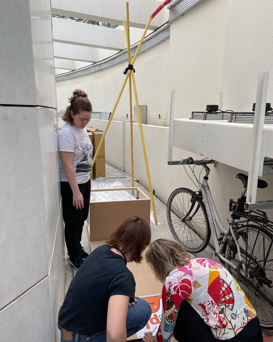 🕘 les équipes sont au max pour être à l’heure pour la présentation de leurs prototypes #Museomix #museomix22 #museomixazur <a href="/museomix/">museomix</a>