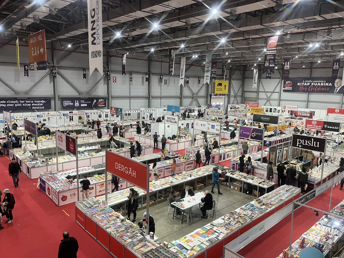 #ErzurumKitapFuarı ‘nda son gün. Herkesi bekliyoruz 🙏