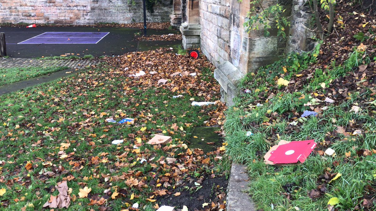 calumr's tweet photo. @edinhelp King George V play park needs tidied up, lots of rubbish lying about. https://t.co/kForGGonEw