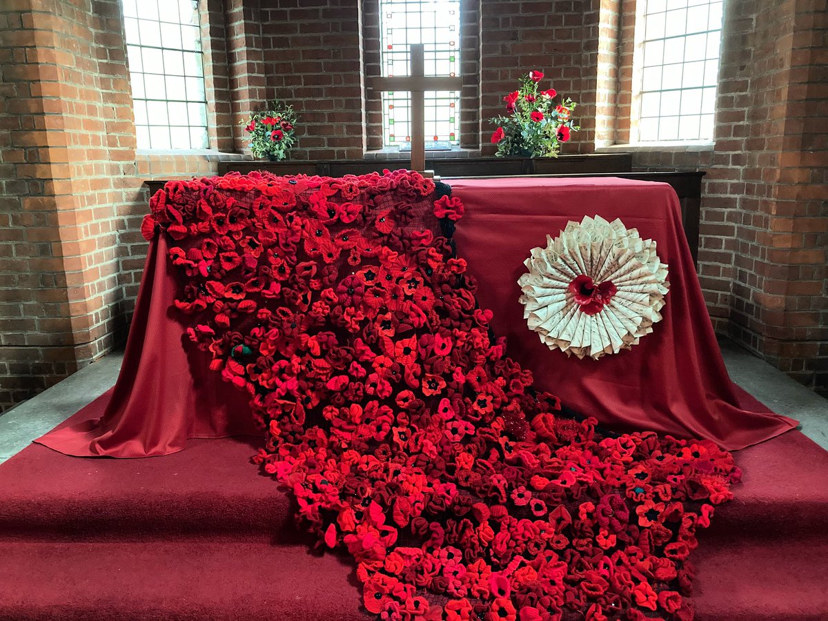 HatchFox's tweet photo. @HatchFox Poppy altar frontal is in place for the service of remembrance at St Nicholas church #kelvedonhatch @WomensInstitute @WILifemagazine https://t.co/v3LoB2wlY0