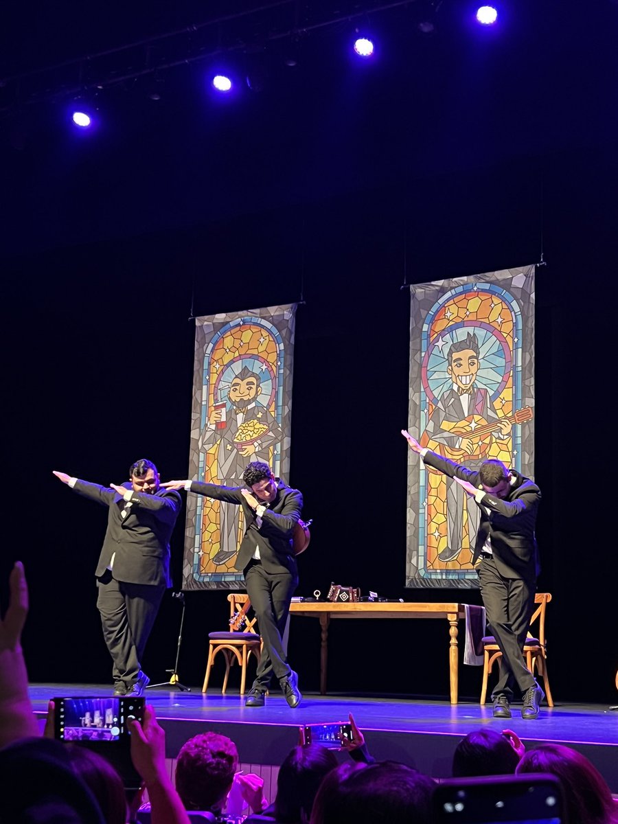 Franco Escamilla tweet media