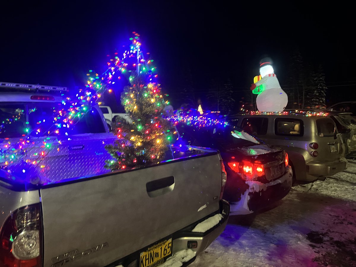 About 30 vehicles showed up in North Pole Saturday night for a peaceful protest and light parade, supporting Christmas lights on vehicles. They support a DoorDash driver who received 6 tickets the past two weeks for lights on the roof of his car.