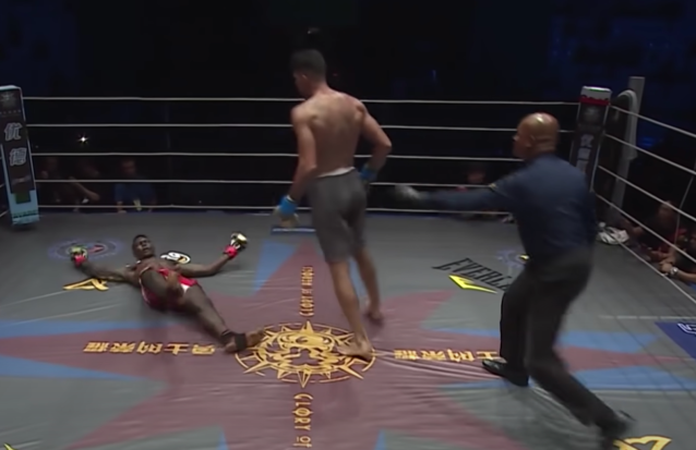 Kengan_'s tweet photo. Alex Perreira is the official biggest hater of all time, knocked out Izzy in kickboxing then chased him down in a different sport and finished him in that too https://t.co/atdwwmomCw