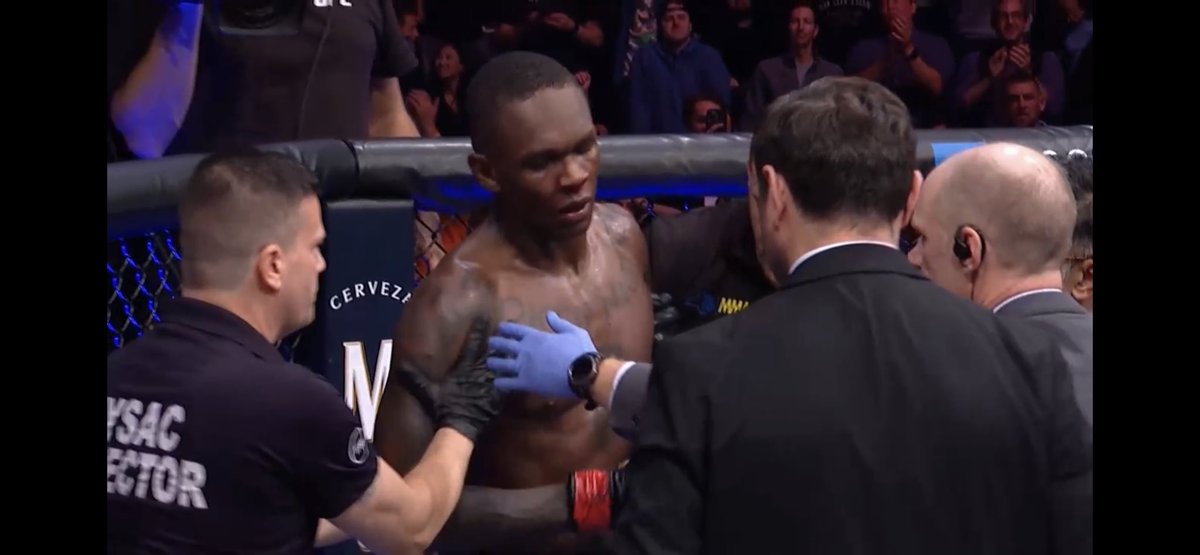 SAS_Kingdom's tweet photo. Hello Darkness my old friend starting Israel Adesanya 😂 #UFC281 https://t.co/HpVSa9MZXI