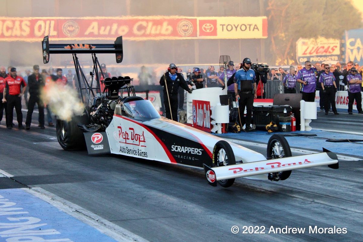 Check out a few of our #HotShots 📸 from day 2 of qualifying from Pomona Raceway! #NHRAFinals 

#EverythingNITRO