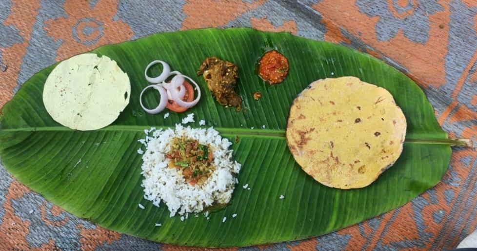 sanjeevenvgeo's tweet image. The best healthy and pure organic food served with pure love, affection and full of happy heart @patalkot. Thanks to you #patalkot