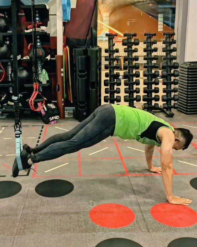 AbangOmar's tweet photo. TRX JACK-KNIFE
#core #abs #trx #jackknife
#workout #exercise #fitness
#trxworkout #trxcore #trxabs
#corestrength #trxtraining
#trxpilates #fitforfitness https://t.co/D7JB9JGqUW