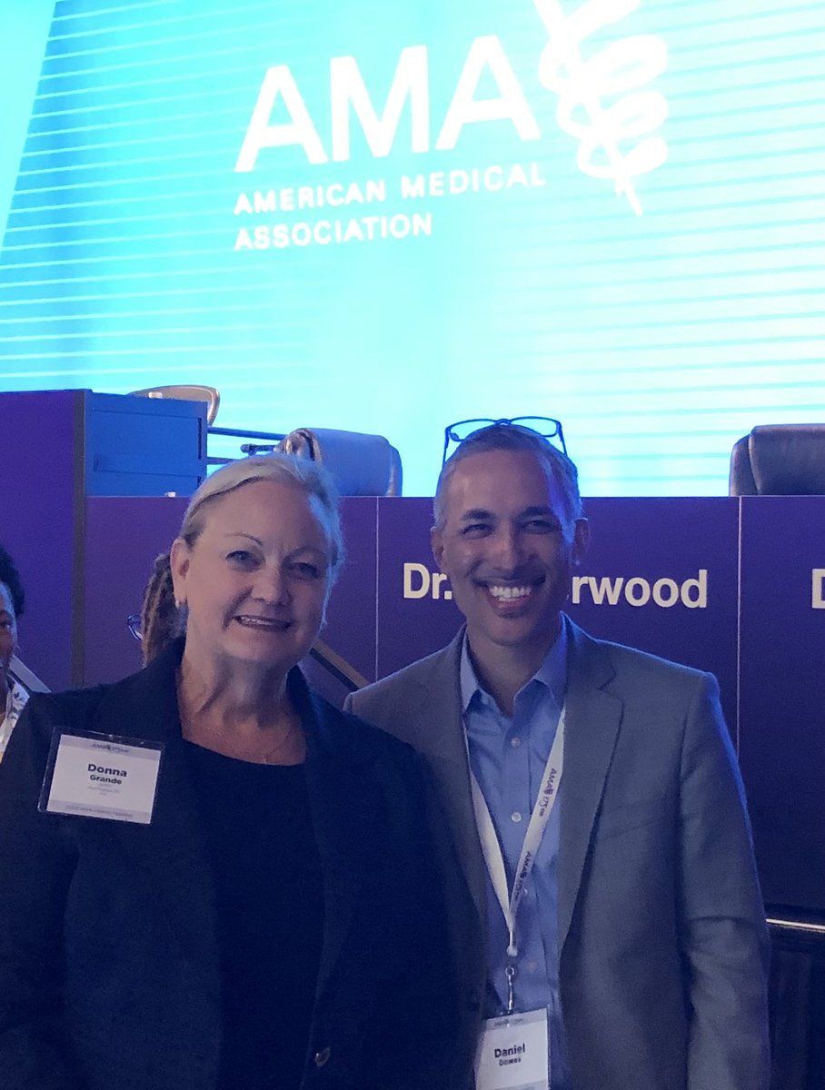 What fun to see ⁦<a href="/DanielEDawes/">Daniel E. Dawes</a>⁩ at the AMA HOD. Truly a remarkable human being!