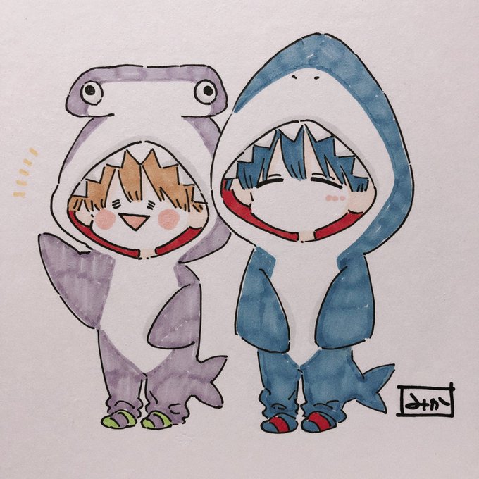 「closed eyes shark costume」 illustration images(Latest)