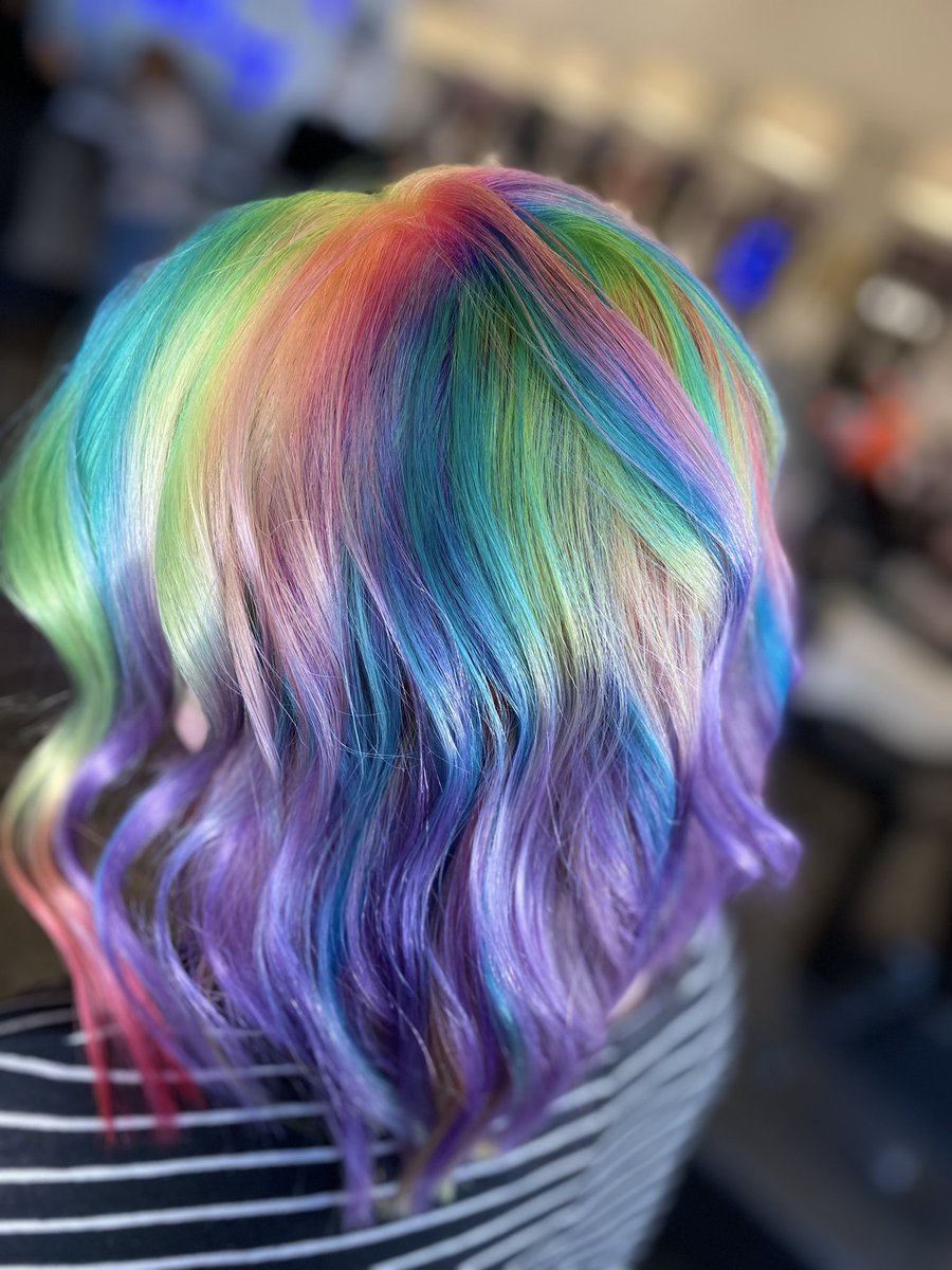 SalonDavid's tweet photo. #salondavidanthony #Hairsalon #Jolietil #hairsalon #shorewoodil #shorewoodillinois #minookaillinois #salon #hair #kenra #kenraprofessinal #kenracolor #salondavidanthony2606 #salondavidanthony2621 #morrisill https://t.co/yjMoT5FihL