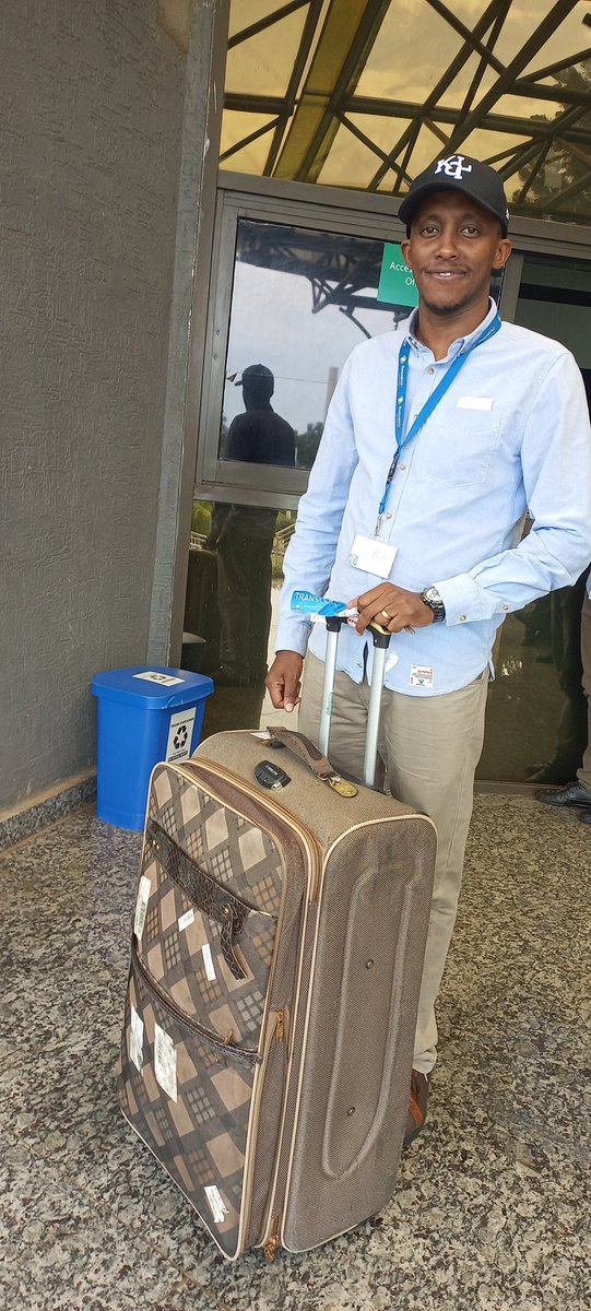 onebenten's tweet photo. 57 days later I get my suitcase back...Thank you @FlyRwandAir You have a superwoman in Grace. https://t.co/WSFM4JB9QI