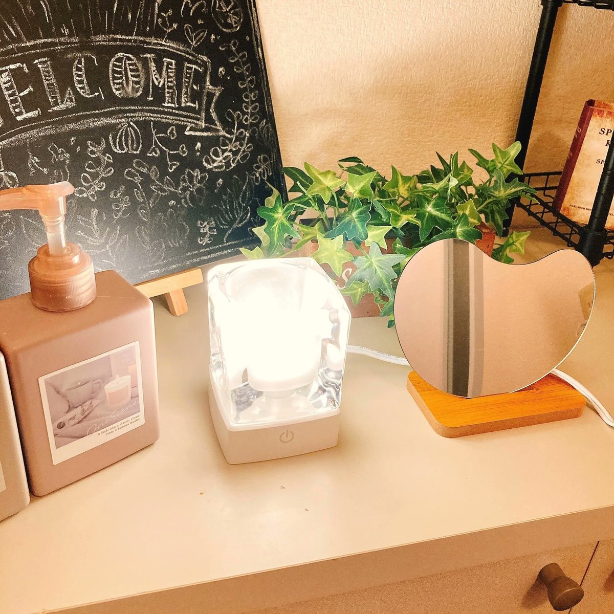 【オシャレ】置くだけで部屋が生まれ変わったよ!!ニトリの「生活感が消えるインテリア」3選
https://t.co/Mr2Bxrz6HX
ニトリの「おしゃれインテリア」がお部屋の垢抜けにもってこいなんです!置くだけでおうちが一気にカフェのような空間に♪こういうのが欲しかったのよ~!
