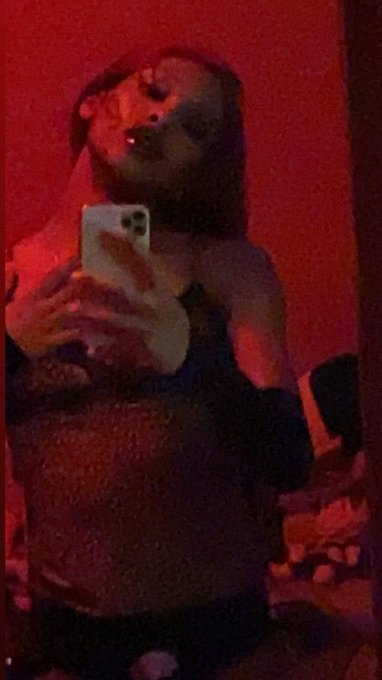 CHUPARCABRA’s pics and videos