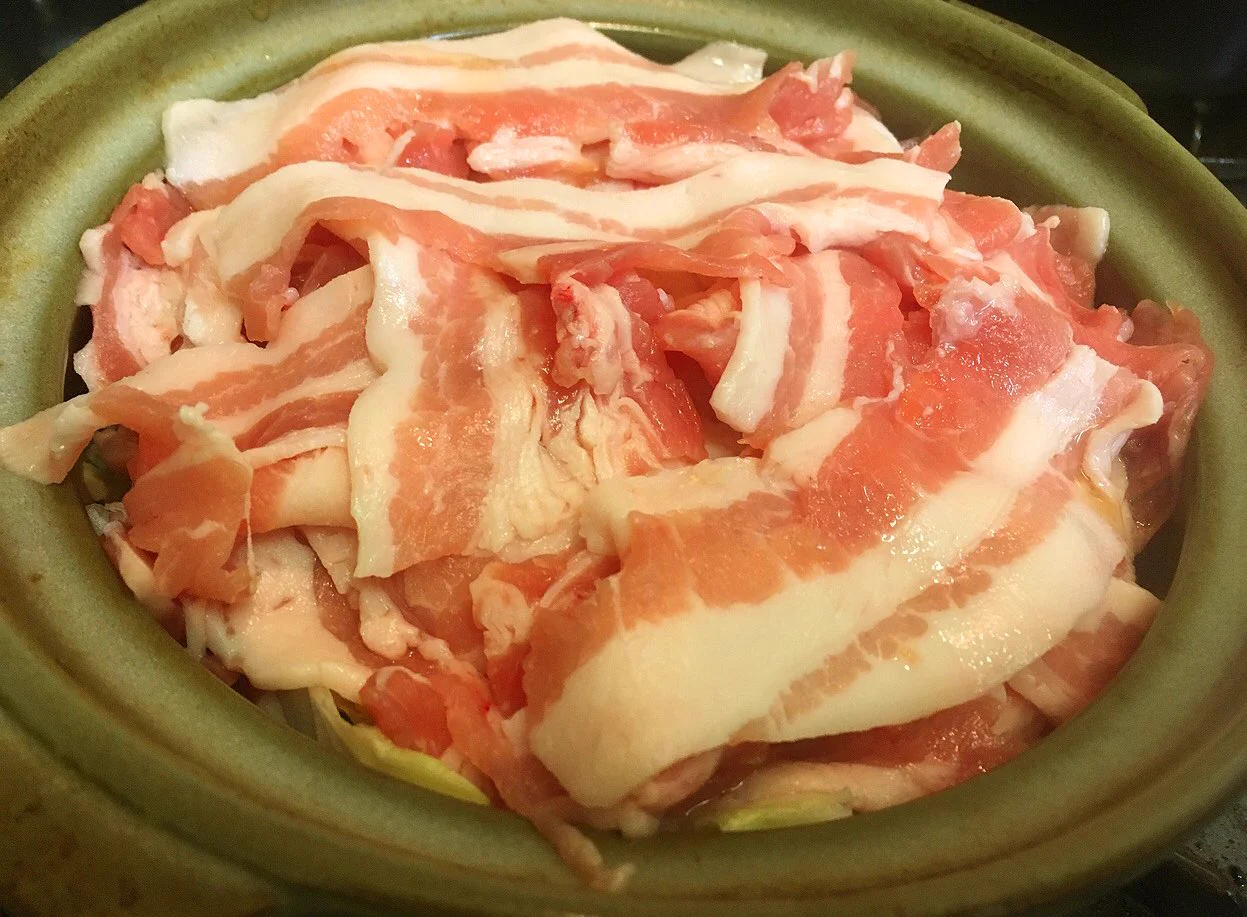 一滴も水を使わない！旨味が詰まった「無水油鍋」。