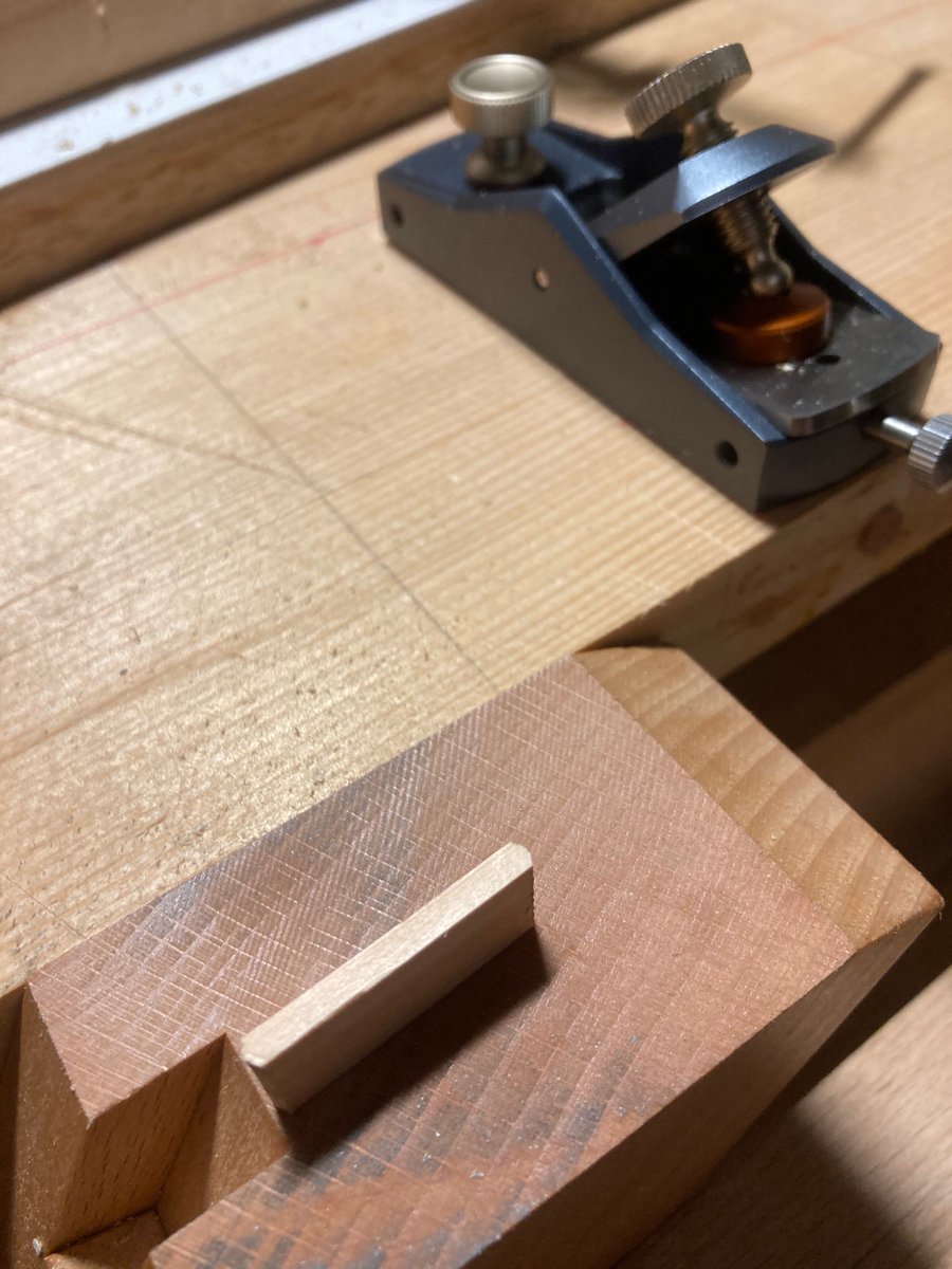 itisfuntoo's tweet photo. FunToo’s woodworking ••• Best Combination～kumiko jig &amp; plane https://t.co/sM47IiQZC1
