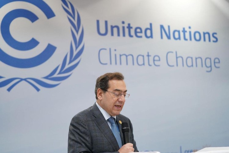 EgyptOilandGas's tweet photo. Petroleum Sector Has An Effective Role in Achieving Decarbonization, Energy Transition Goals: El Molla.
https://t.co/FJmprV9Cod
#Egypt #climatechange #COP27 #decarbonizationday https://t.co/7cHDeRLMlQ