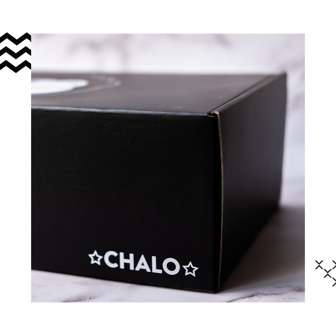 🥰 Are you using a Chalofied gift box this year? Create beautiful packages for friends and family filled to the brim with #huginamug chai or snacks🤗
***
#gifts #giftseason #chalotribe #cleanlabel #chalo #funkyfeelgoodfood #vegan #plantbased #chai
