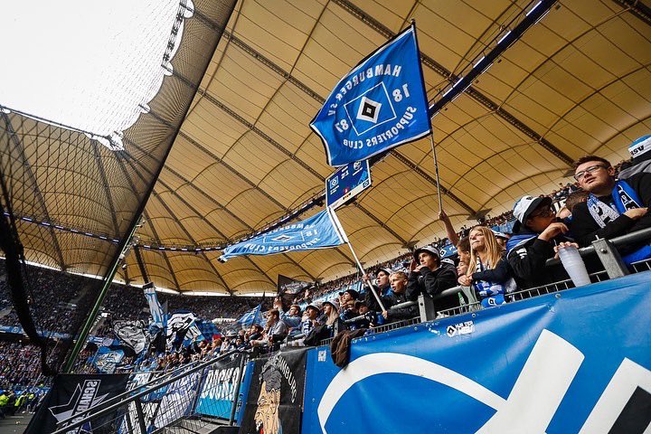 FotoMatze's tweet photo. Kommt gut in diesen Sonntag 😎
#hsv #HSVSVS #heimsieg https://t.co/UHH1TeKjnS