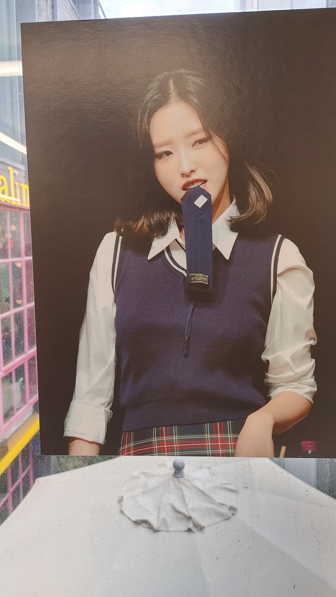 #혜주와_구름위로_둥둥
홀리데이 오늘이 마지막이군요~
감사하고 고생하셨습니다 오빛