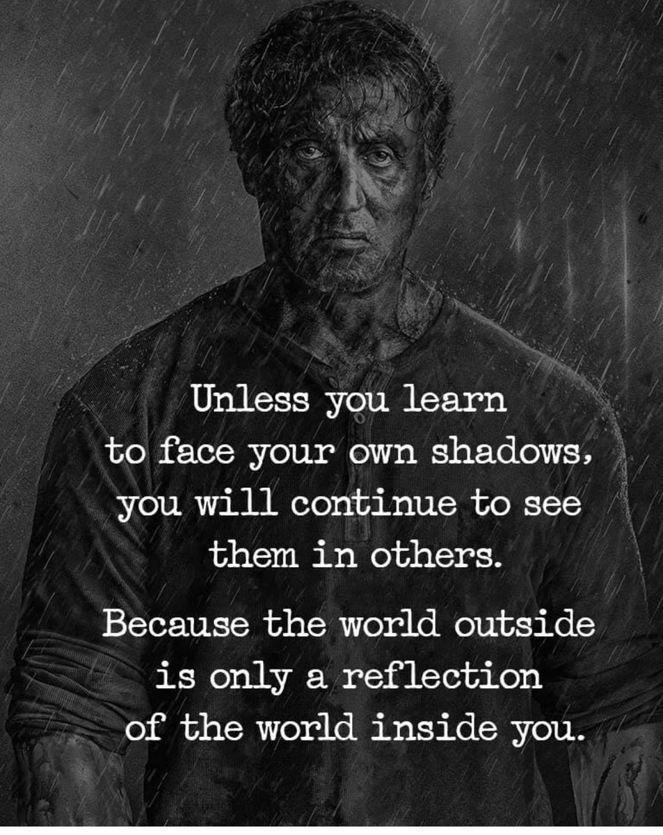 joaco537's tweet photo. Sino Aprendes A #Enfrentar Tu Propia #Sombra La Seguirás Viendo En #Otros Porque El #Mundo De Afuera Es La #Refleccion Del #MundoInterior 🧐👌🗽🆓💯 https://t.co/bvTLytDwrW