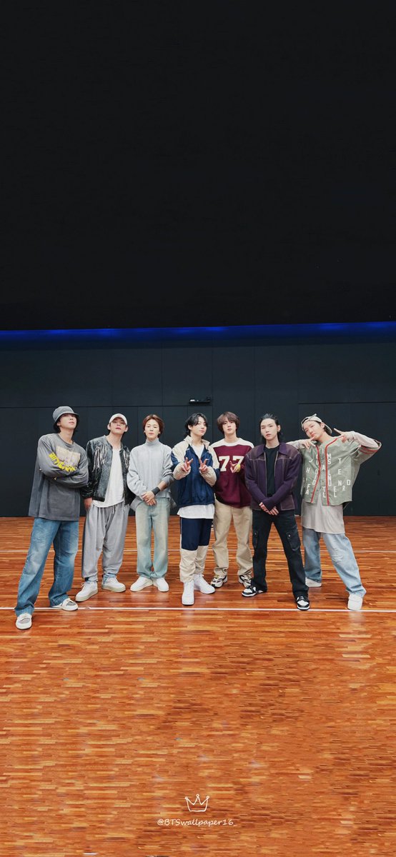BTSwallpaper16_'s tweet photo. [BTS] HD WALLPAPER &amp; LOCKSCREEN

- retweet to share/use!
- don’t repost 
- read my pinned post before asking

#BTSWALLPAPER #btslockscreen #BTS #방탄소년단 
#여러분이생각하는그것 #예능아닙니다아 
#11월의어느날감짝등장 #햅삐 https://t.co/p4CiXQKvaT