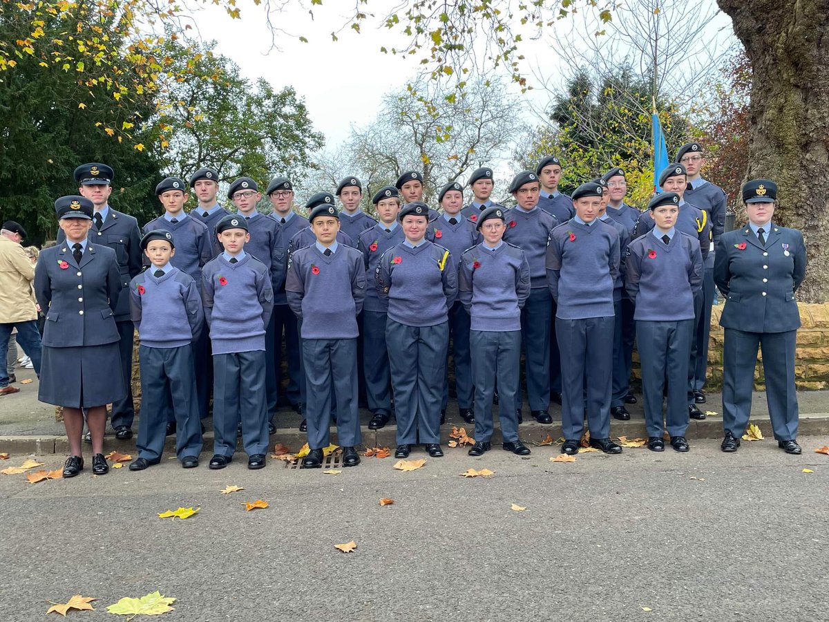 The Squadron attended #Remembrance Parade at the City of #Nottingham War Memorial. Our cadets performed admirably with some junior cadets acting as wreath bearers for local dignitaries.
Gp Capt Dale, OC RAF Syerston, commented on the smart turn out &amp; commitment of the cadets.