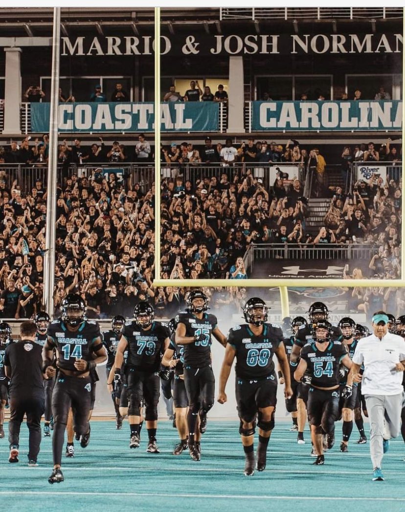zackery_watkins's tweet photo. AGTG Blessed to say I received a PWO offer From Costal Carolina University 🙏🏾! @coachmjdixon @CoachChadwell @CoachMattPearce https://t.co/ZcRXz1dtCA