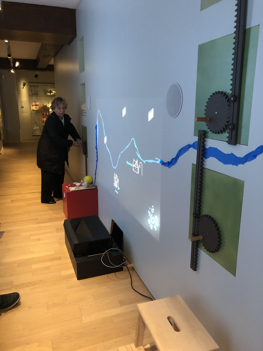 Luciole_Musee's tweet photo. La vire se la raconte toute la journée @MuseomixNdie. Bravo a l’équipe @sauve__qui_pleut #museomix https://t.co/qxUiUP8XTz