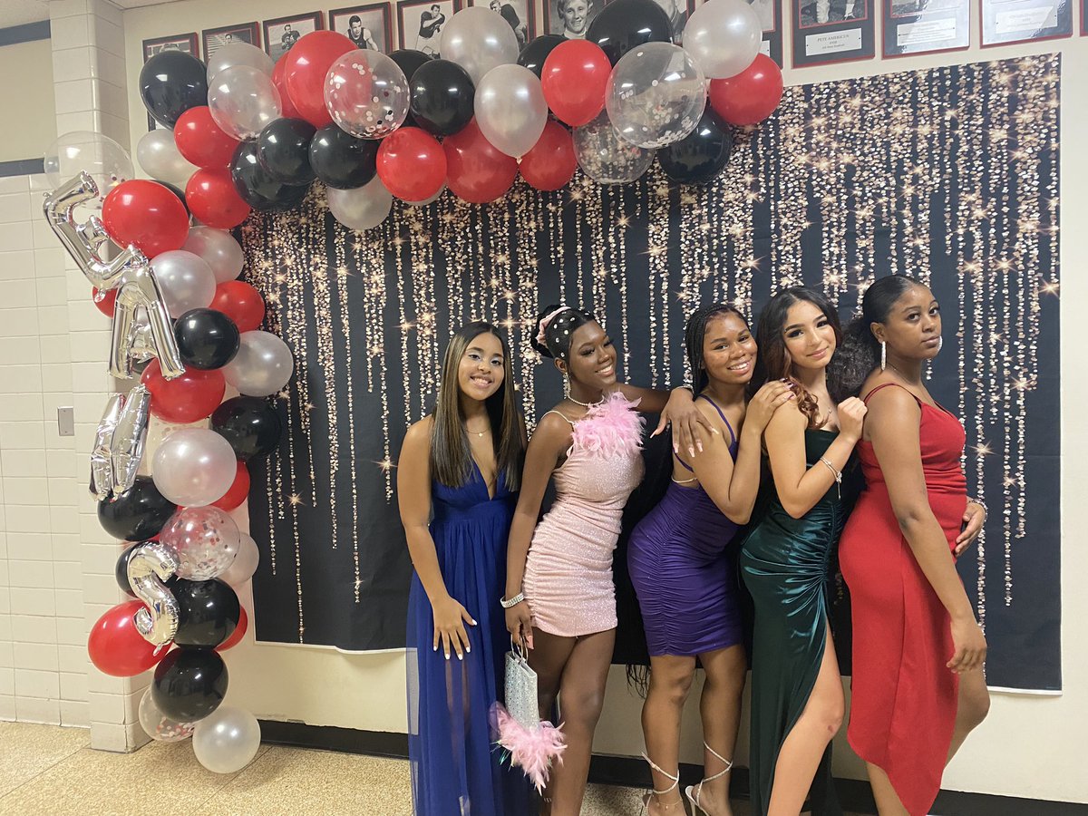Our Homecoming dance was last evening and a wonderful night was had by all. Thank you to all of our staff who came out to support last night and all of our students who attended!