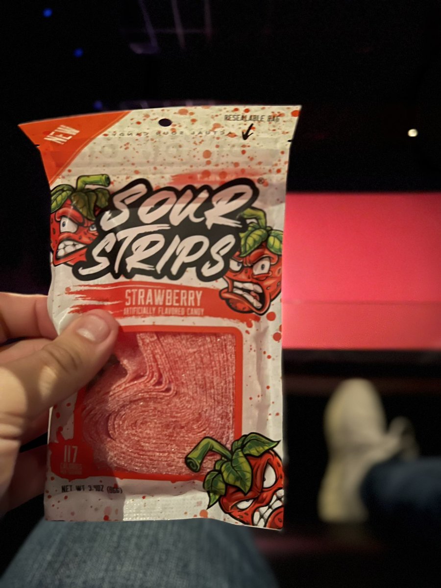 munoz_j's tweet photo. @sourstripscandy the best https://t.co/SXXgUkMYy8