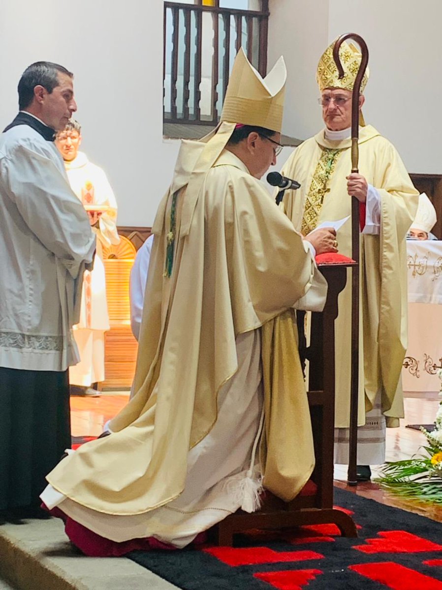 Iglesia de Cuenca tweet media