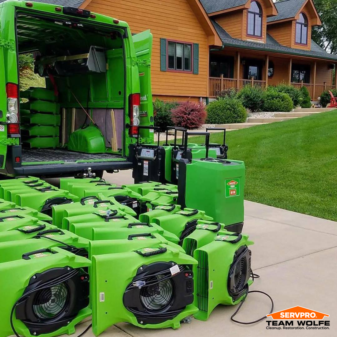 servpro_st's tweet photo. Whether it is a flood, leaky faucets or pipe bursts, water damage is the number one destructive problem you can face as a homeowner. When a situation like water damage comes up call the experts from TEAM WOLFE Toll Free at 800-947-3624. We will Make it like it never even happened https://t.co/eeTkcNPNyY