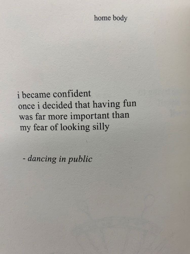 bookpoets's tweet photo. what confidence is https://t.co/KMJRkYI52S