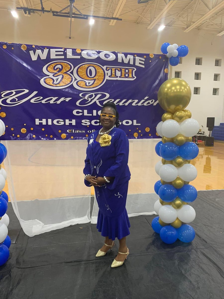 AliceHaileySin2's tweet photo. #39thClassReunion๐๐
#ClioHighSchoolClassOf83โ๐๐
#AWESOMEevent๐๐๐ https://t.co/BPR74ZmTJ8