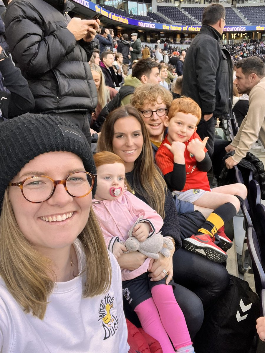 Watching Dada with the Baba’s 👏🏻💪 <a href="/john_ryan_88/">John Ryan</a> <a href="/Barbarian_FC/">Barbarian FC</a> #KillikCup
